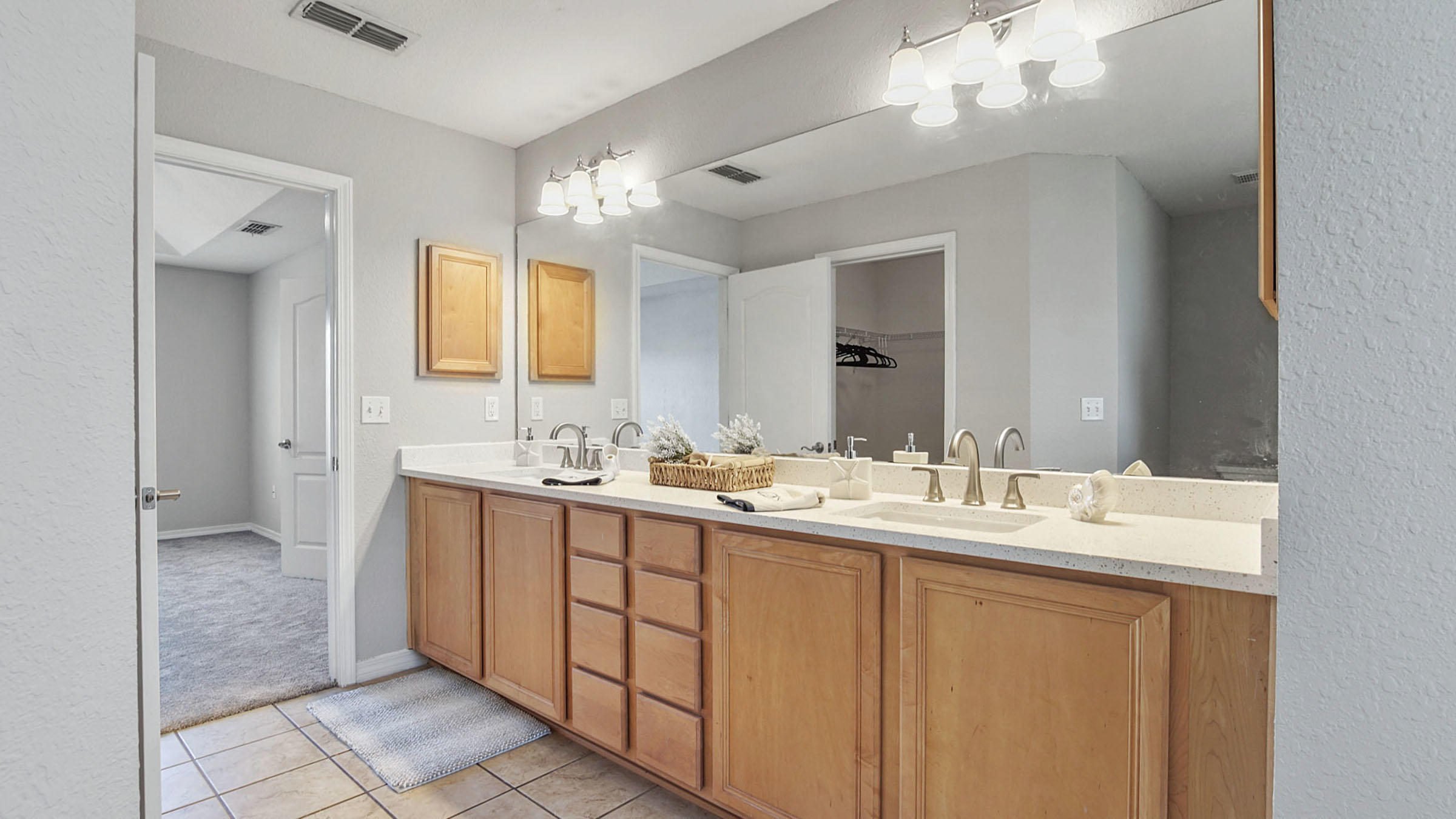 DRIFTWOOD ESTATES - Residential Lease