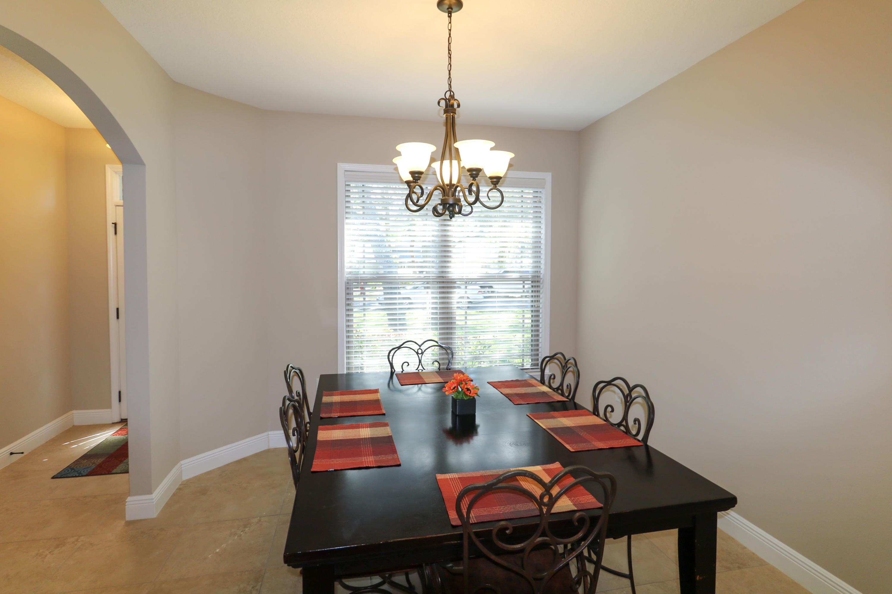 TOM BARROW - Residential