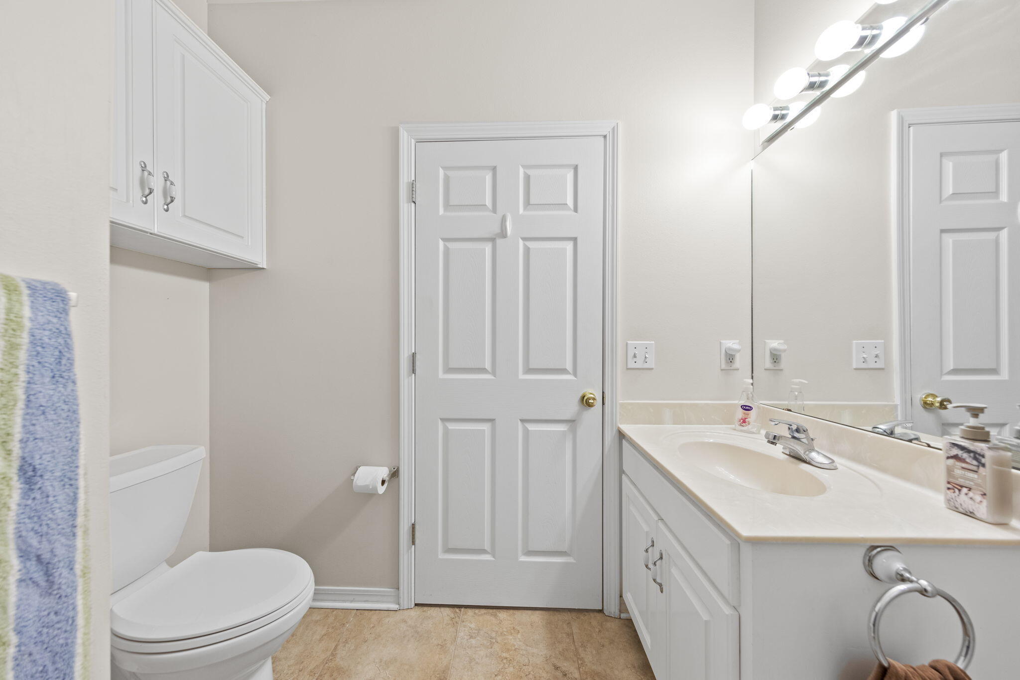 BLUE CYPRESSBLUELAKE COUNTRY ESTATES - Residential