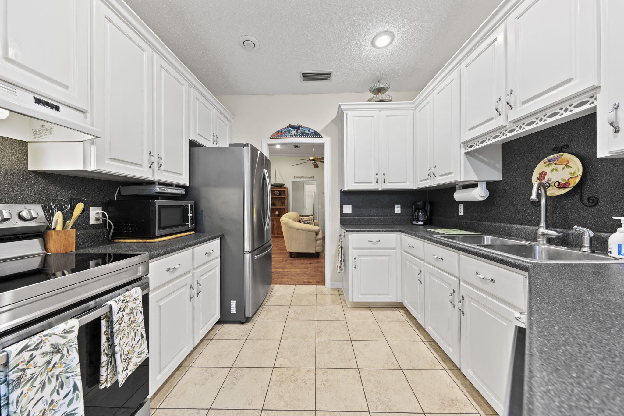 BLUE CYPRESSBLUELAKE COUNTRY ESTATES - Residential