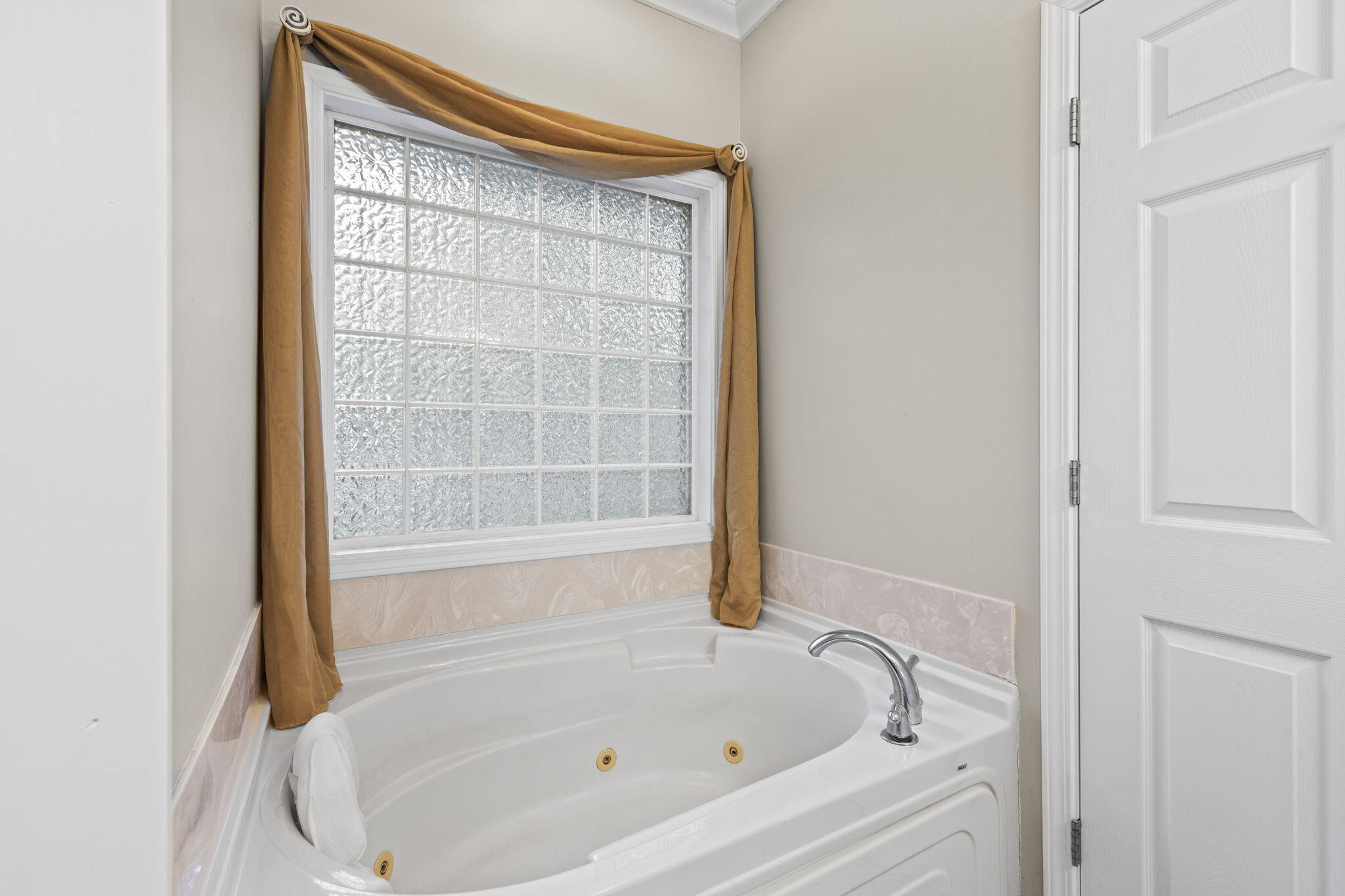 BLUE CYPRESSBLUELAKE COUNTRY ESTATES - Residential