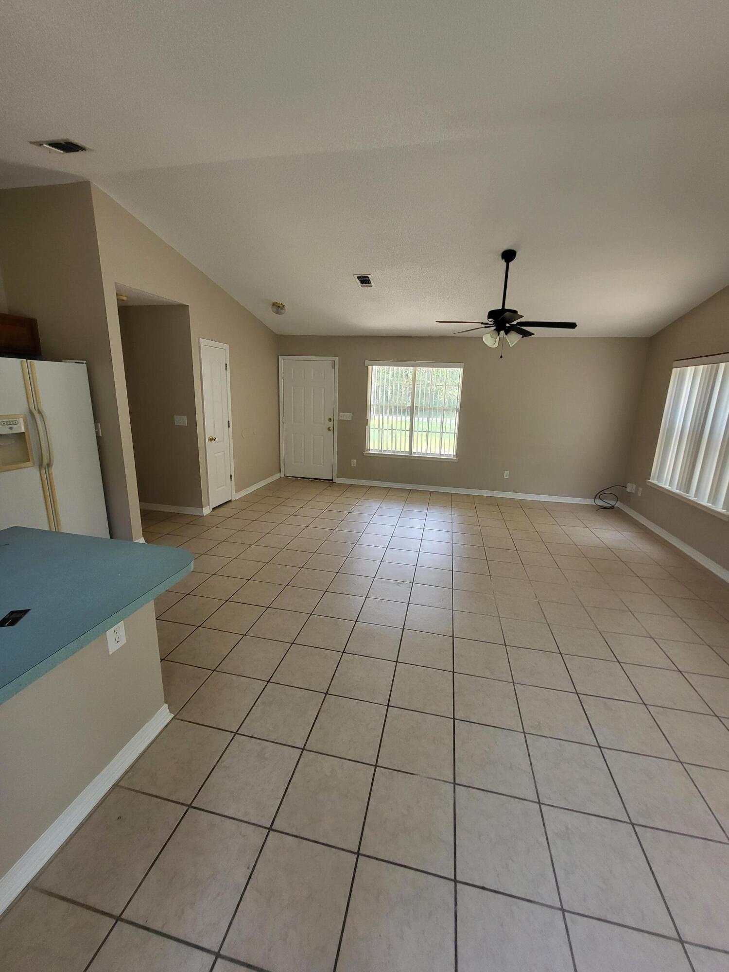 SAN CARLOS ESTATES - Residential