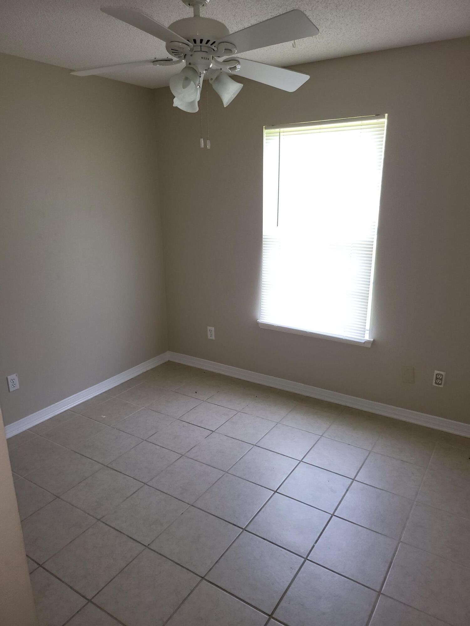 SAN CARLOS ESTATES - Residential