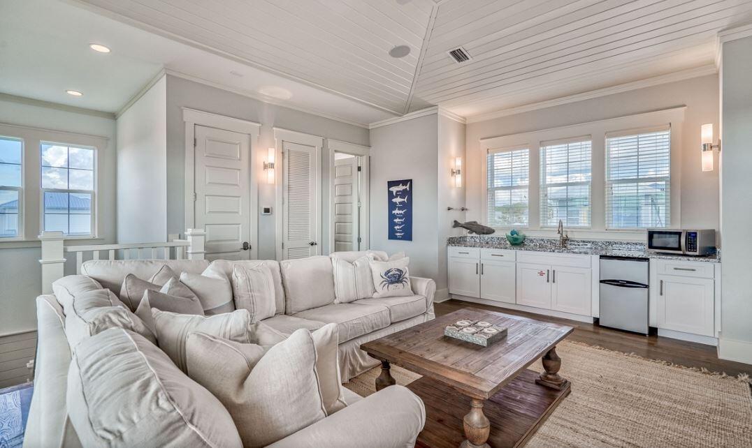 SEACREST BEACH - Residential