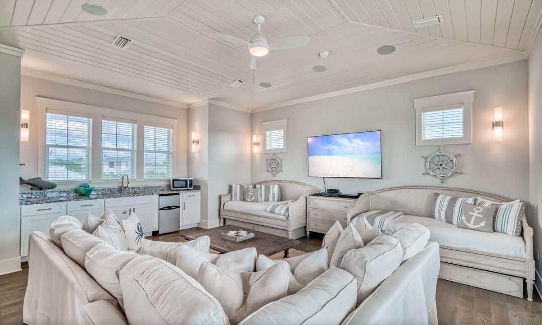 SEACREST BEACH - Residential