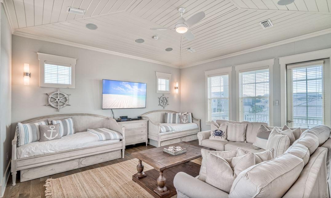 SEACREST BEACH - Residential
