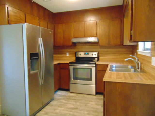 BLACK CREEK ESTATES - Residential Lease