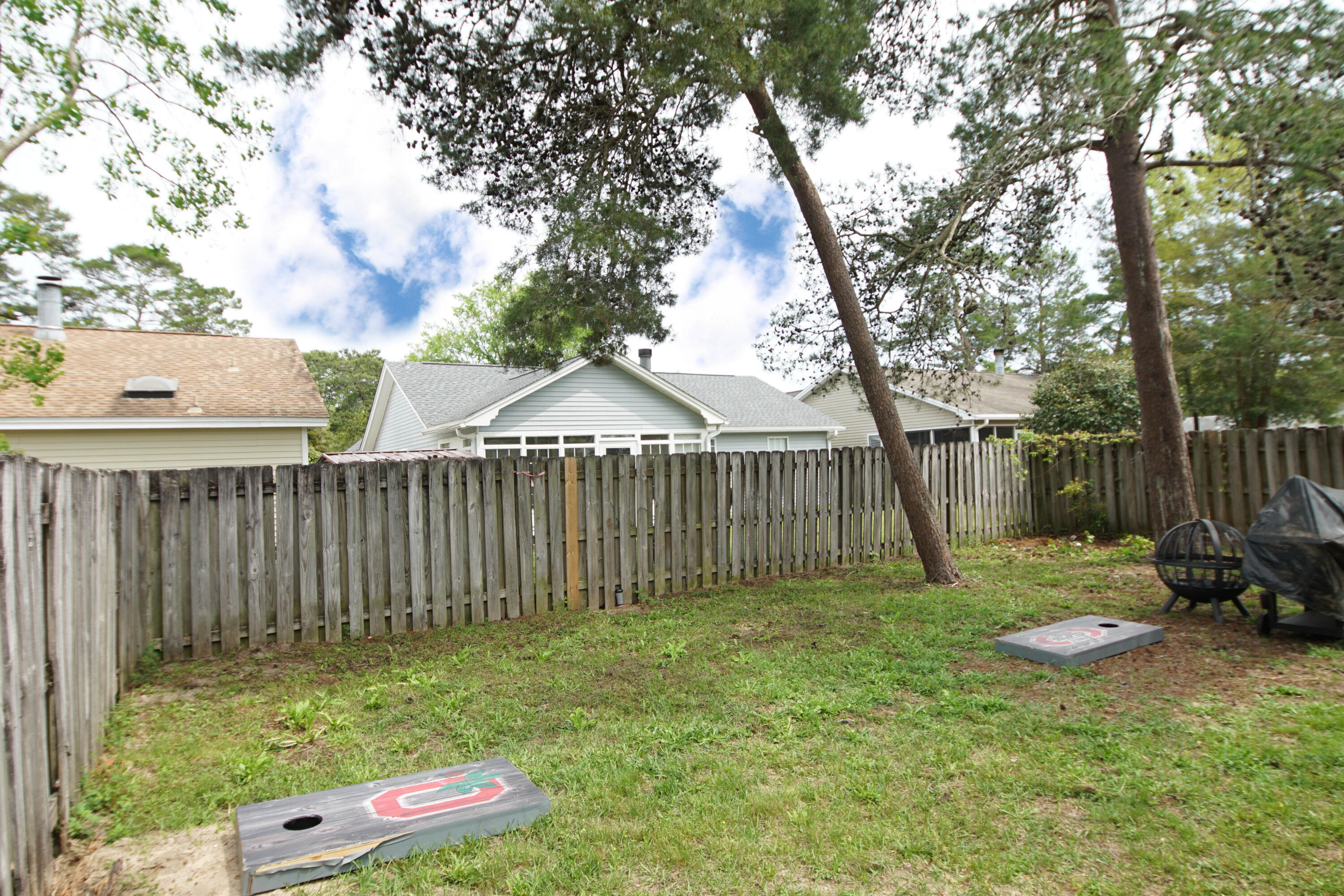 BLUE PINE VILLAGE PH 1 - Residential