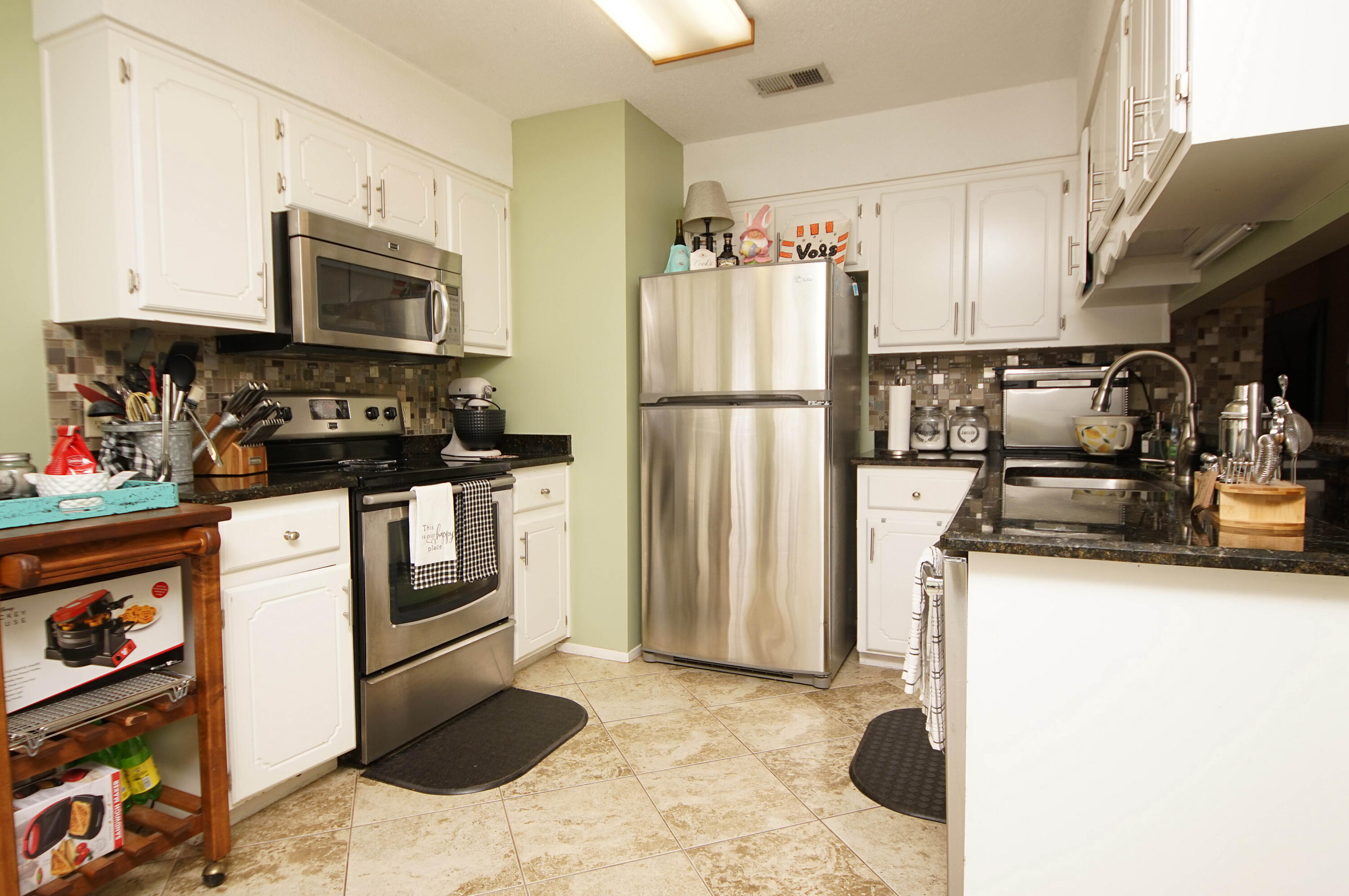 BLUE PINE VILLAGE PH 1 - Residential