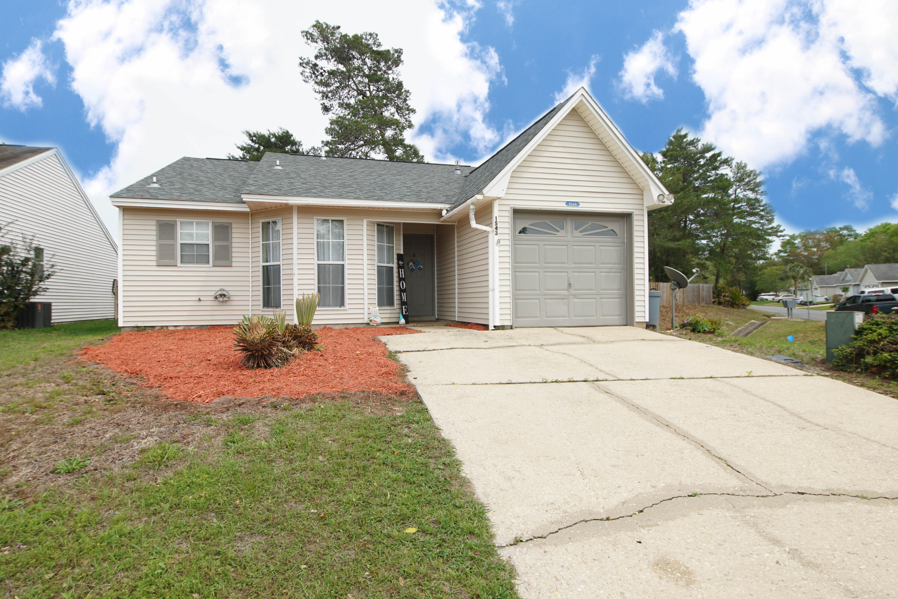 BLUE PINE VILLAGE PH 1 - Residential