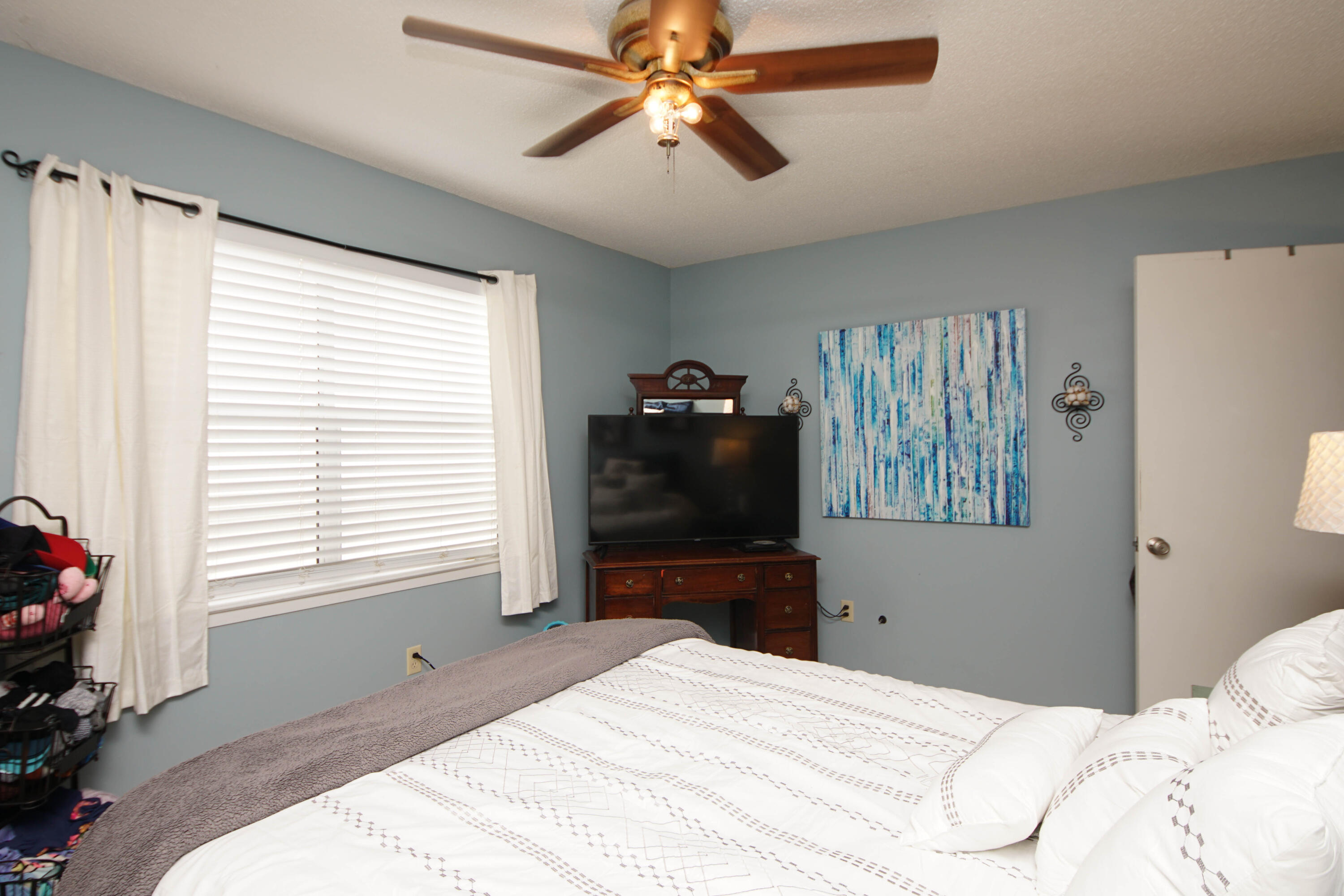 BLUE PINE VILLAGE PH 1 - Residential