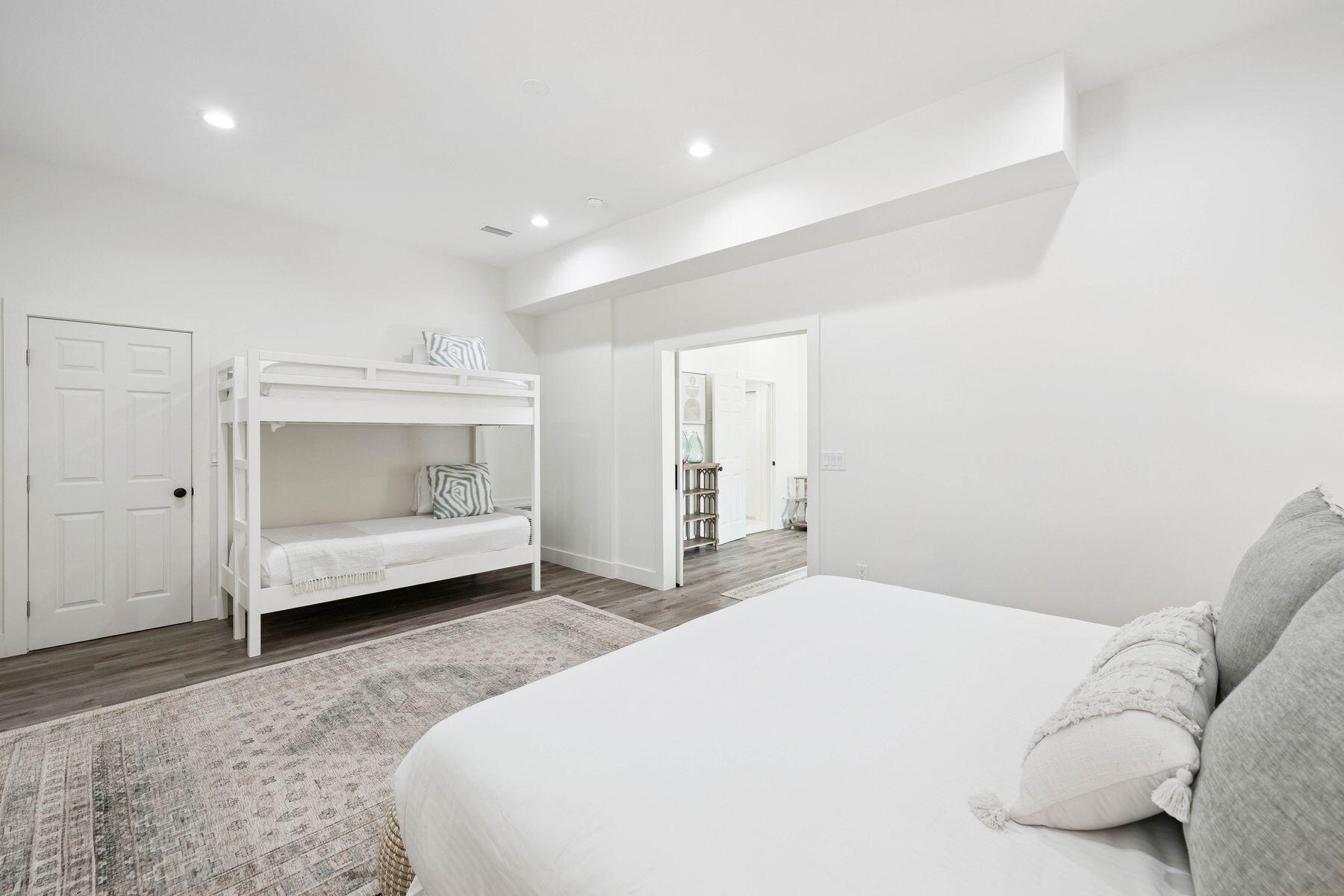 ROLLING DUNES ESTATES UNIT 2 - Residential