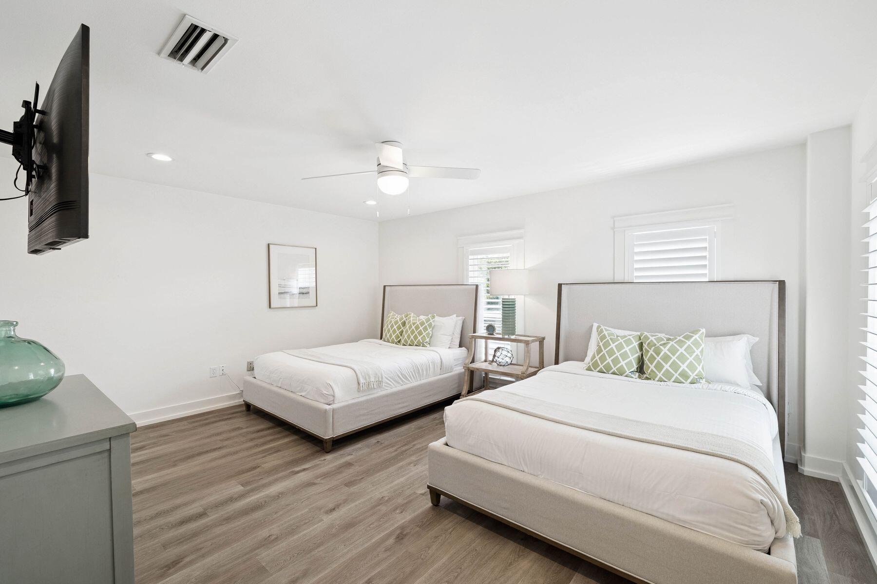 ROLLING DUNES ESTATES UNIT 2 - Residential