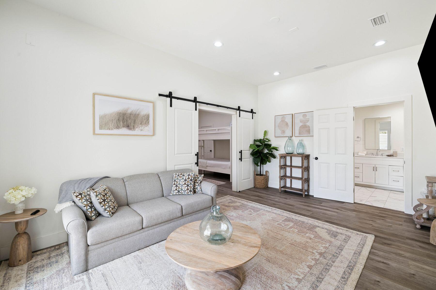 ROLLING DUNES ESTATES UNIT 2 - Residential