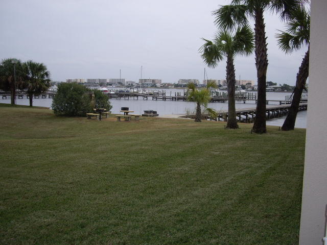 PIRATES BAY PH 1 - Residential