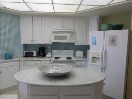 EAST PASS TOWERS CONDO PH 2 - Residential