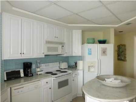 EAST PASS TOWERS CONDO PH 2 - Residential