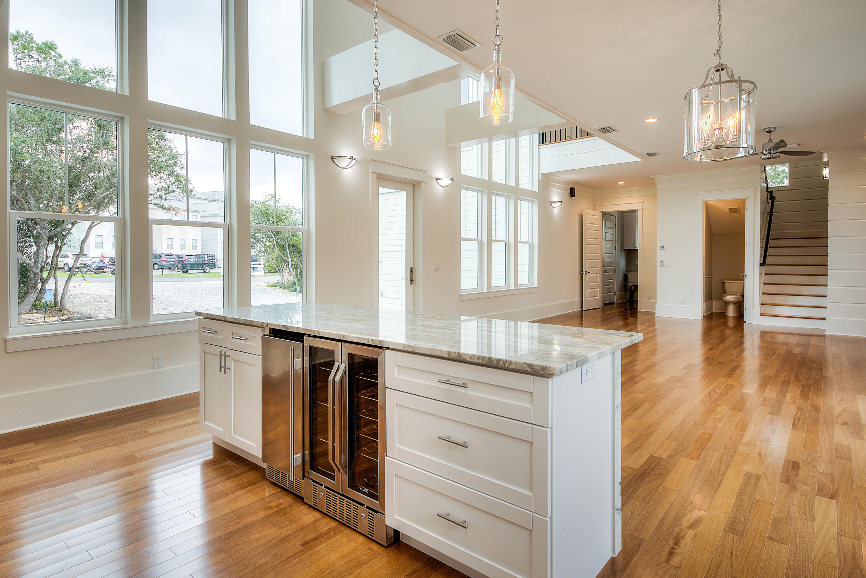SEABREEZE EAST - Residential