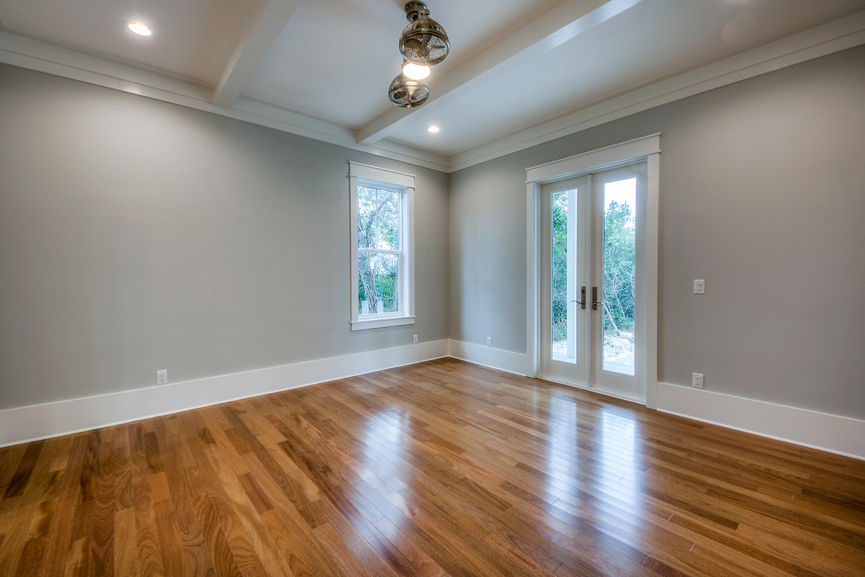 SEABREEZE EAST - Residential