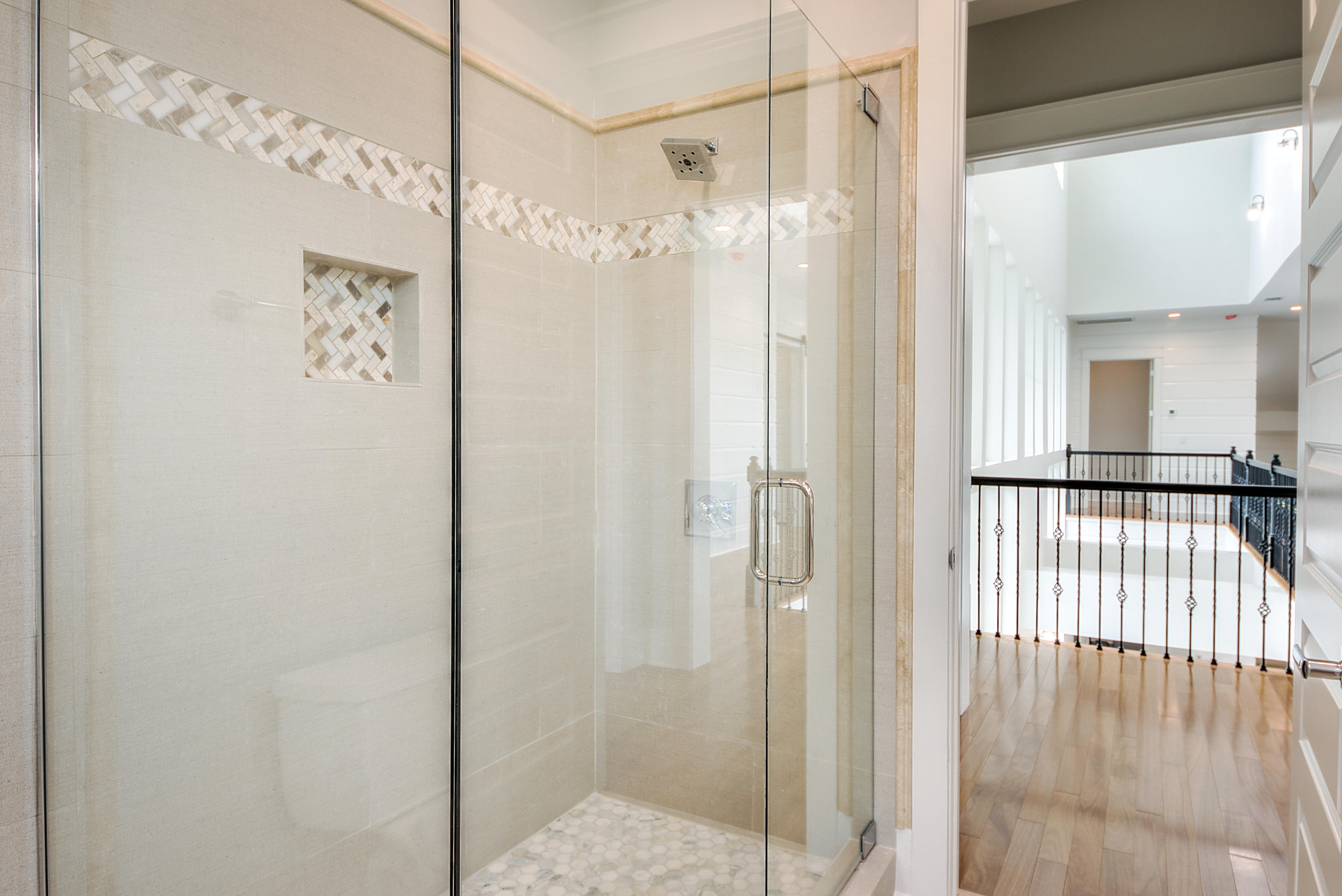 SEABREEZE EAST - Residential