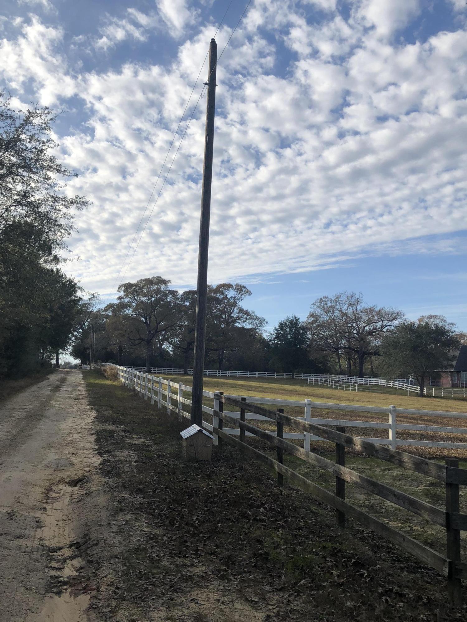 METES & BOUNDS - Farm