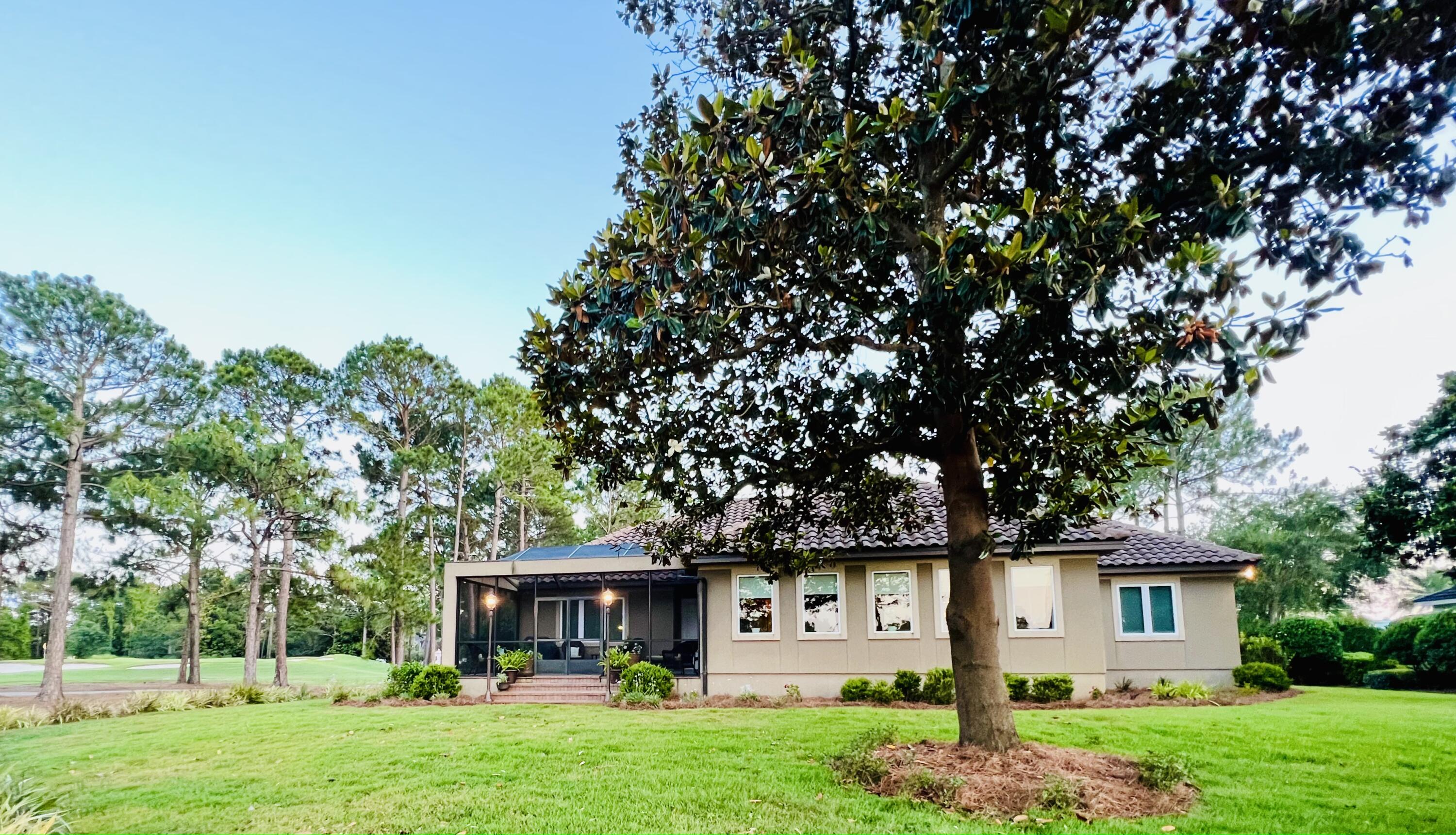 BAYTOWNE AVE - Residential