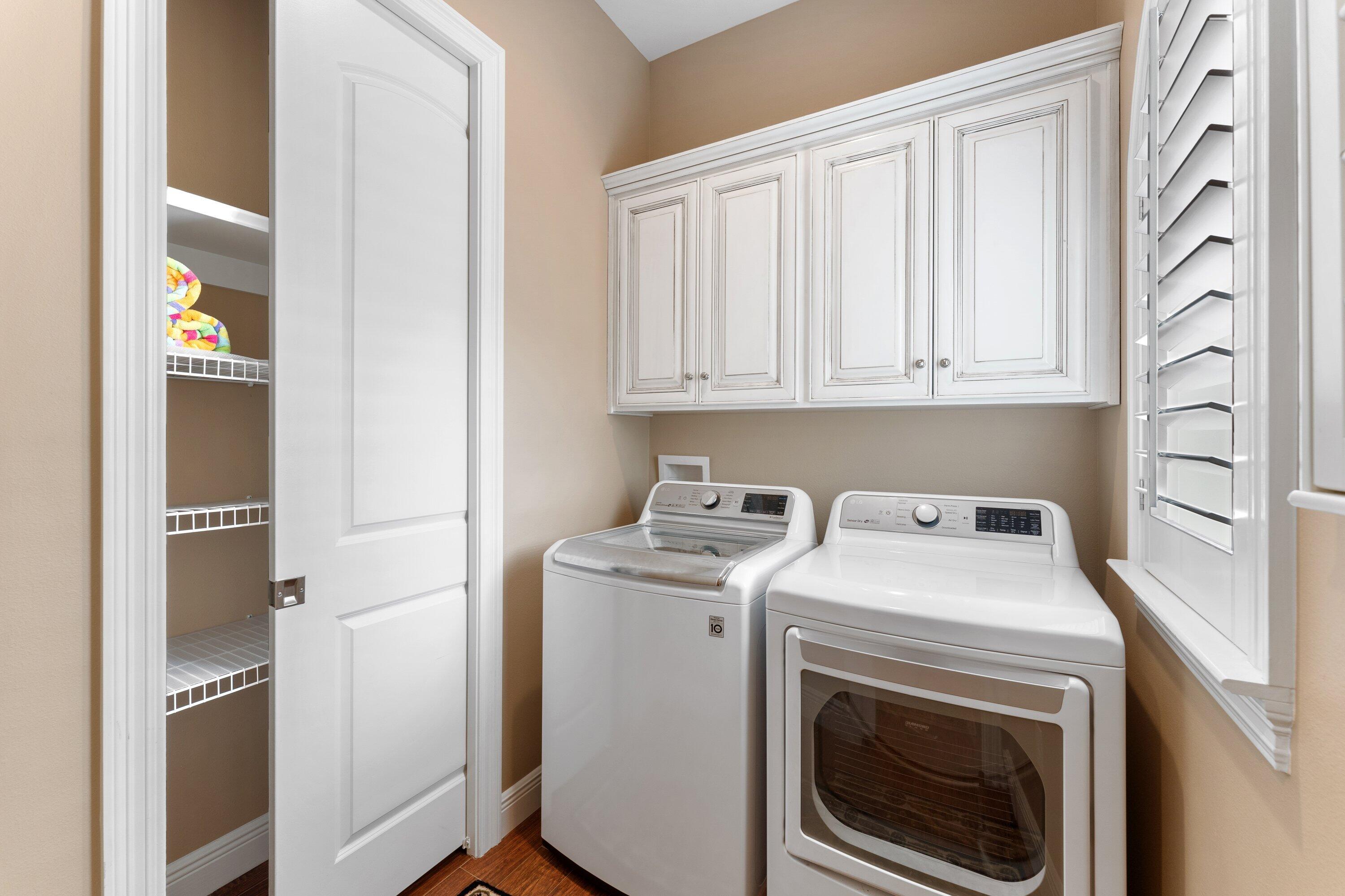 BAYTOWNE AVE - Residential