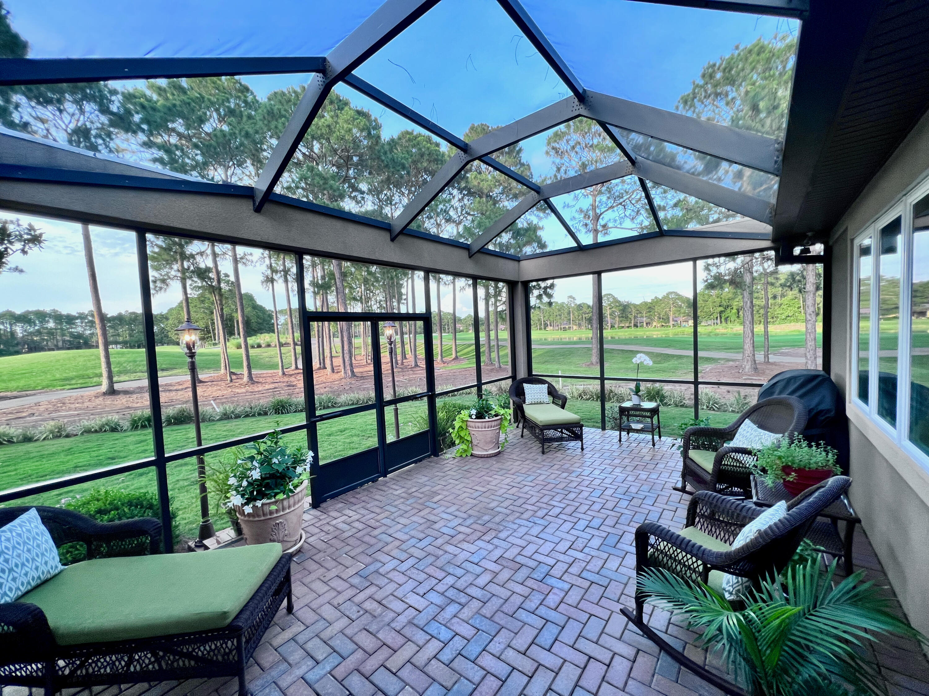 BAYTOWNE AVE - Residential