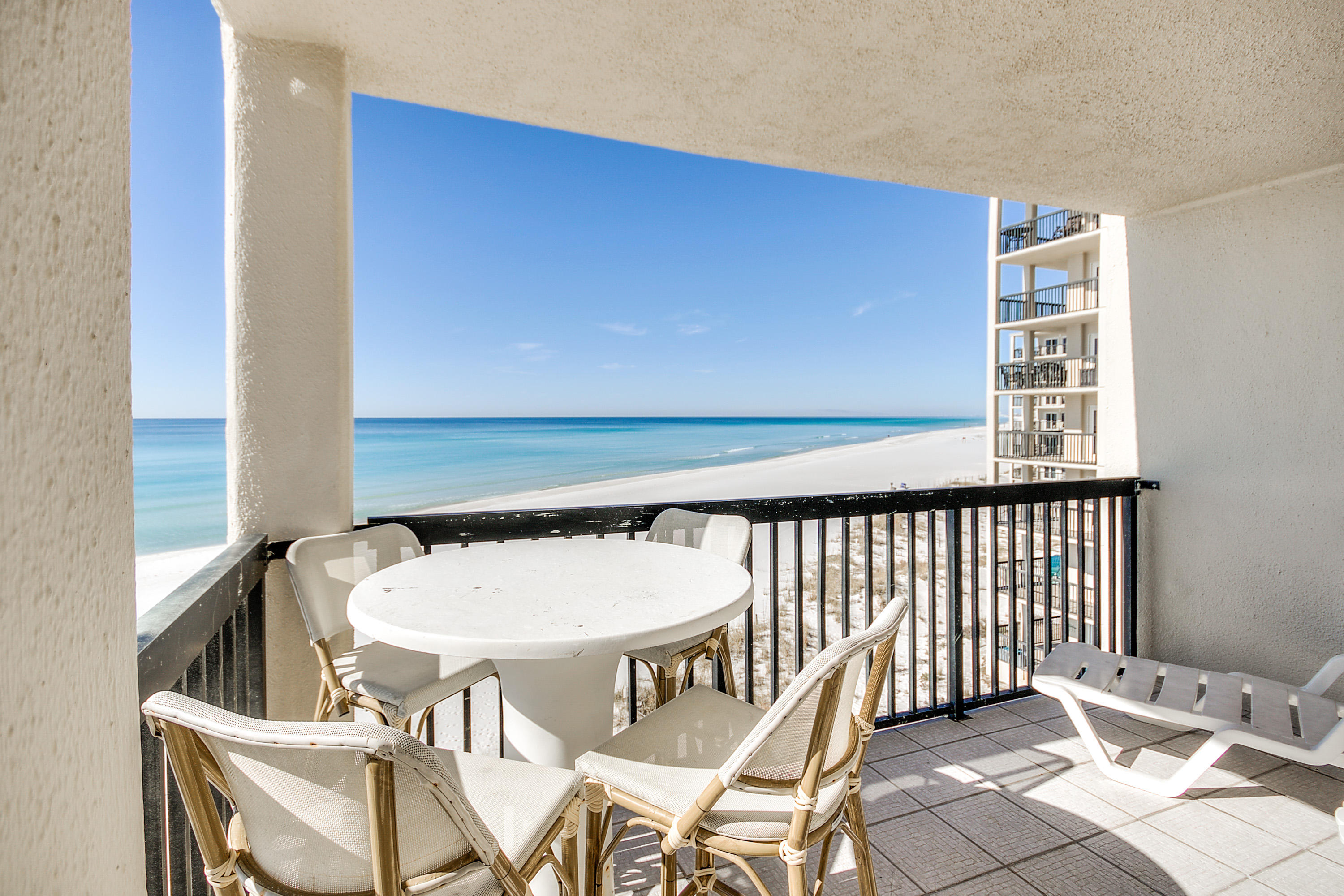 PINNACLE PORT - Residential