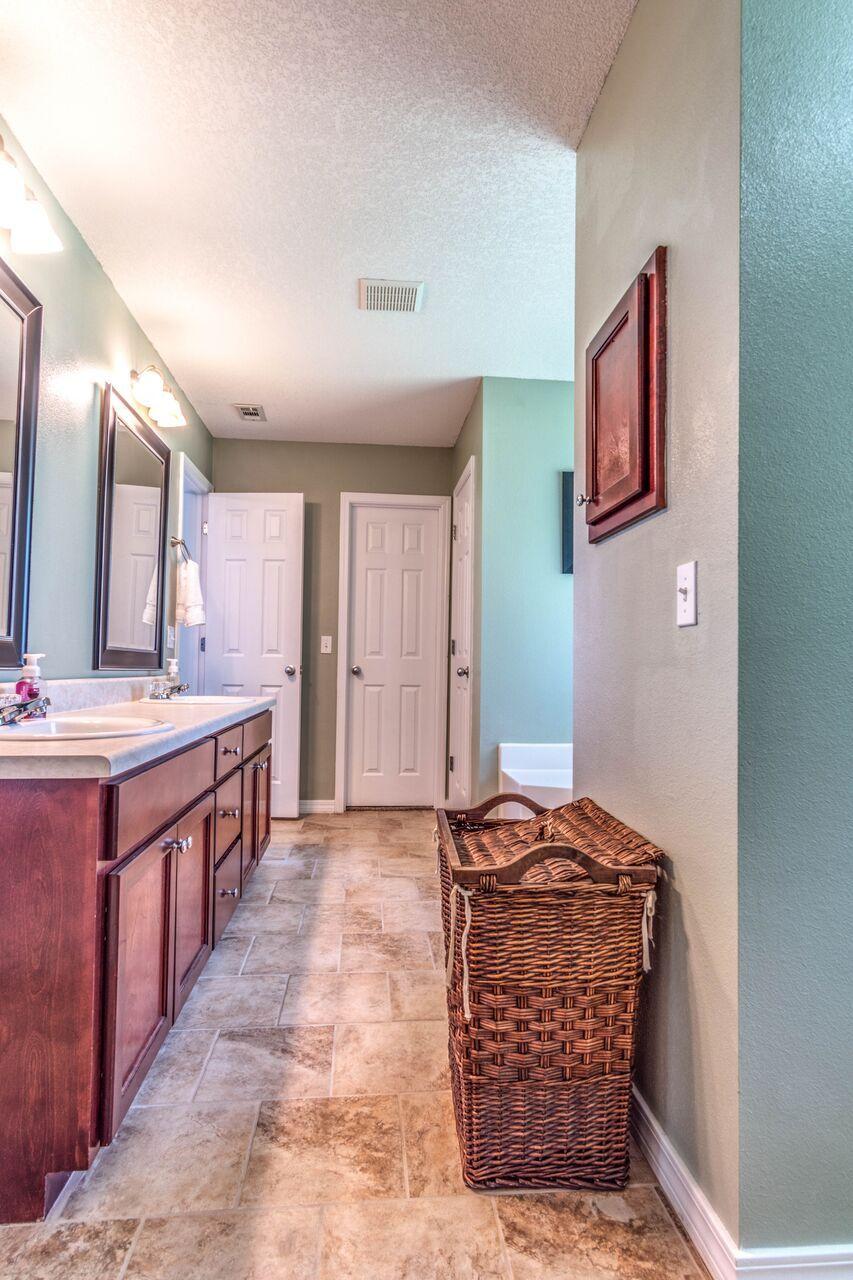 ALICIA PLACE - Residential