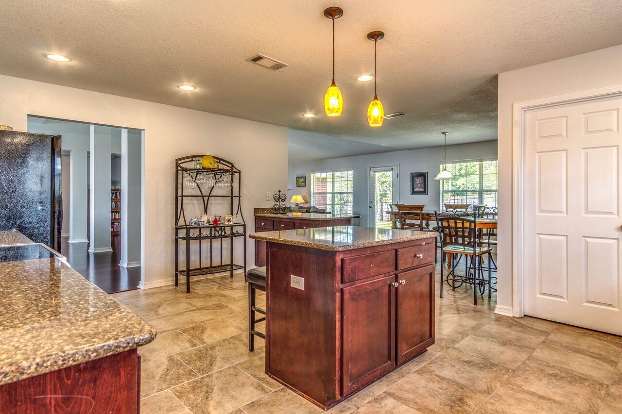 ALICIA PLACE - Residential