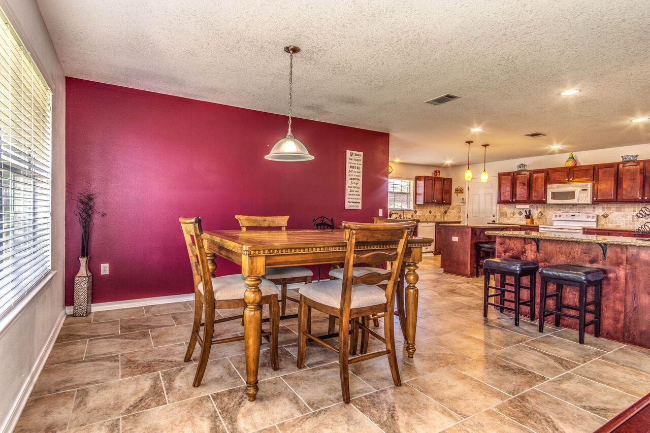 ALICIA PLACE - Residential