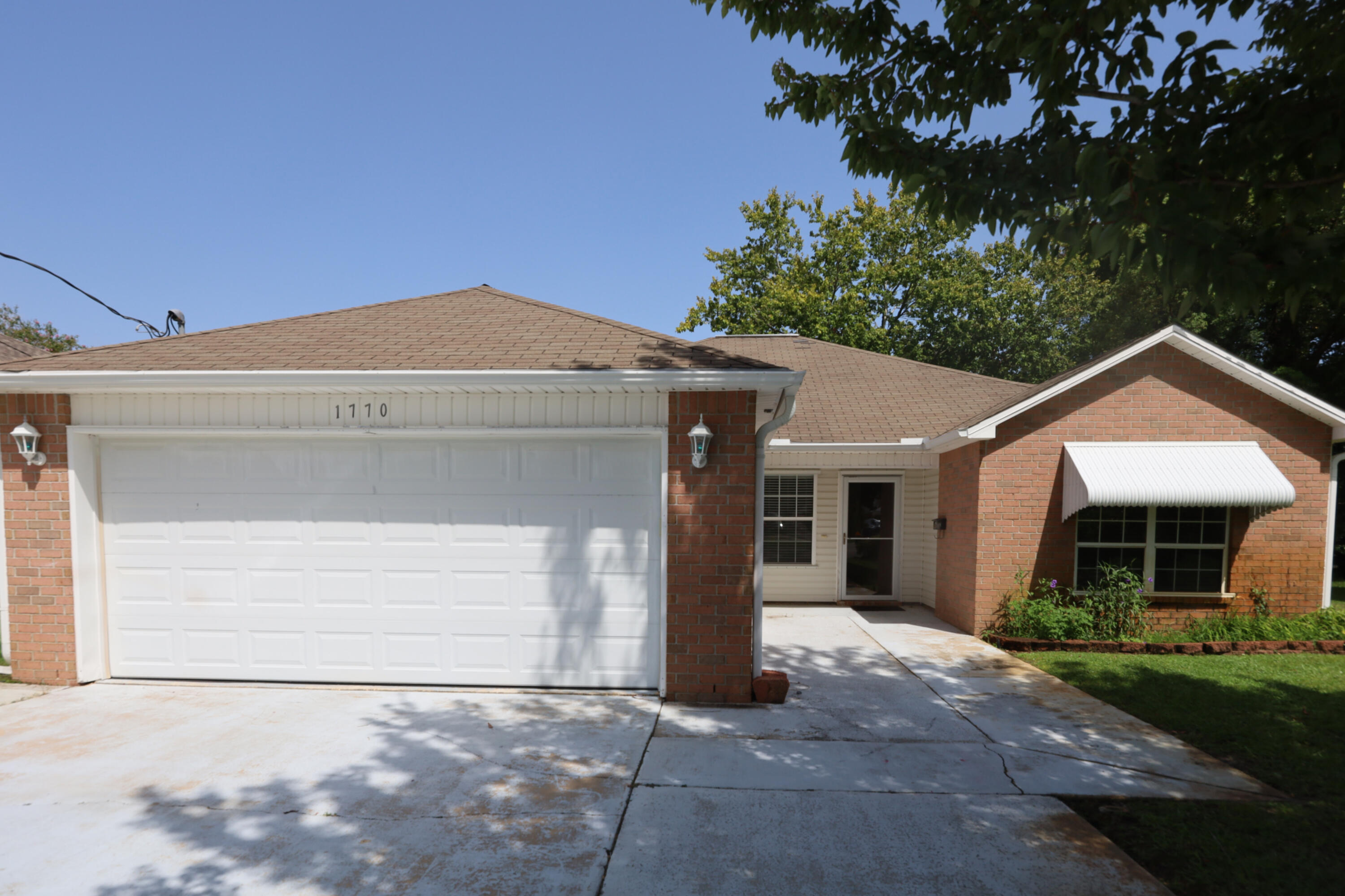 SOUTHERN PINES - Residential