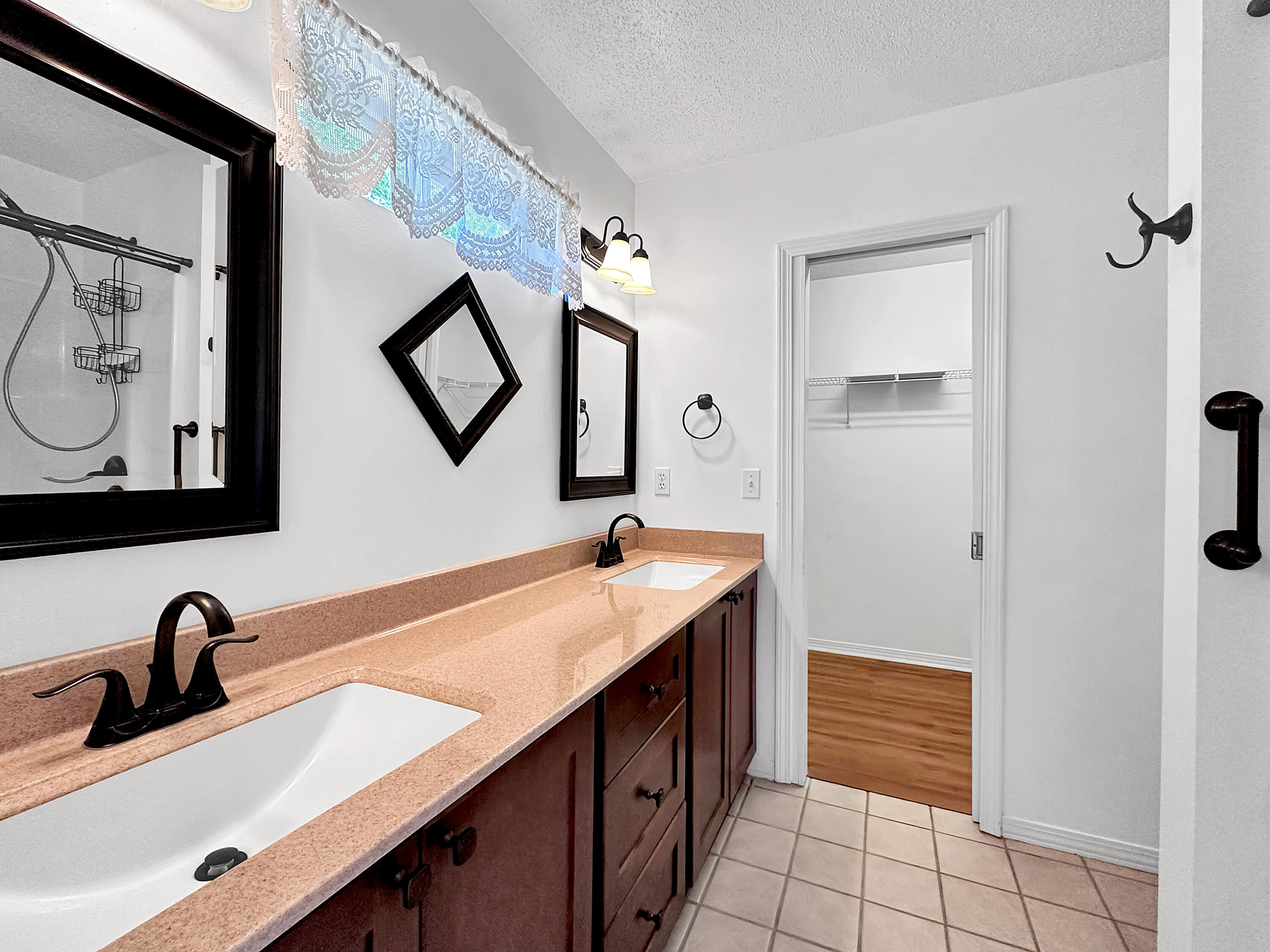 SOUTHERN PINES - Residential