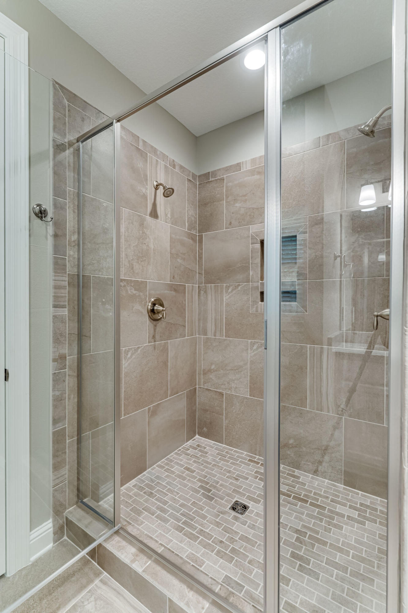 LAUREL OAKS S/D - Residential