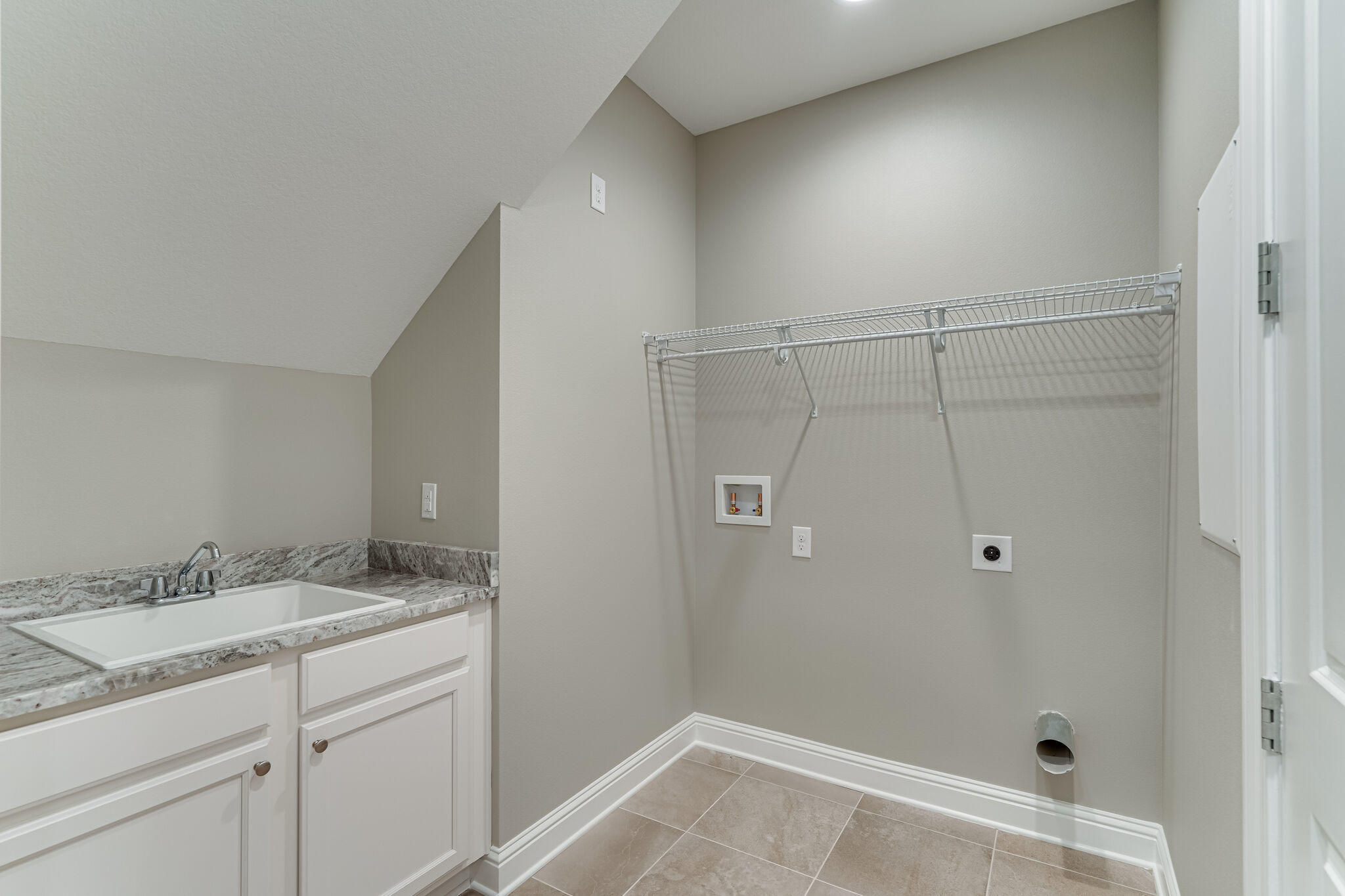 LAUREL OAKS S/D - Residential