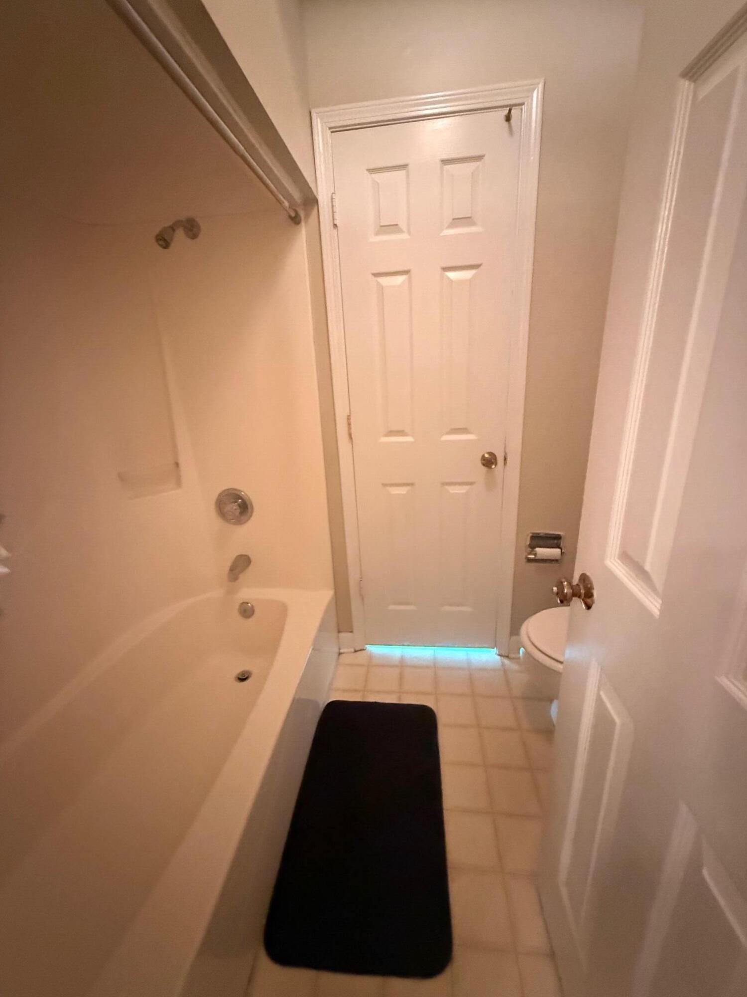 LAKESIDE CONDO AT BLUEWATER BAY - Residential Lease