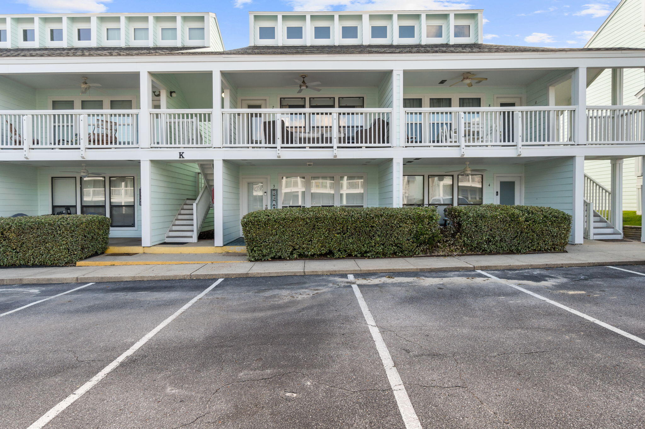 SOUTHWIND 1 CONDO - Residential