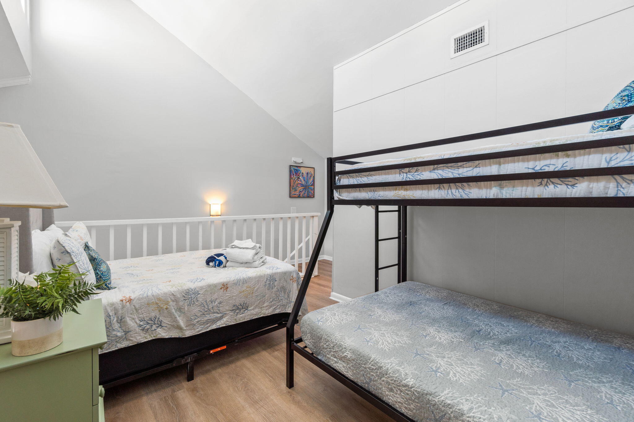 SOUTHWIND 1 CONDO - Residential
