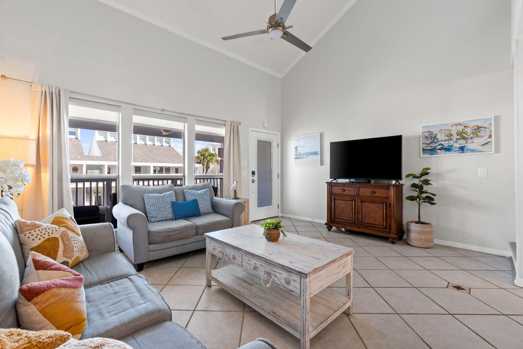 SOUTHWIND 1 CONDO - Residential