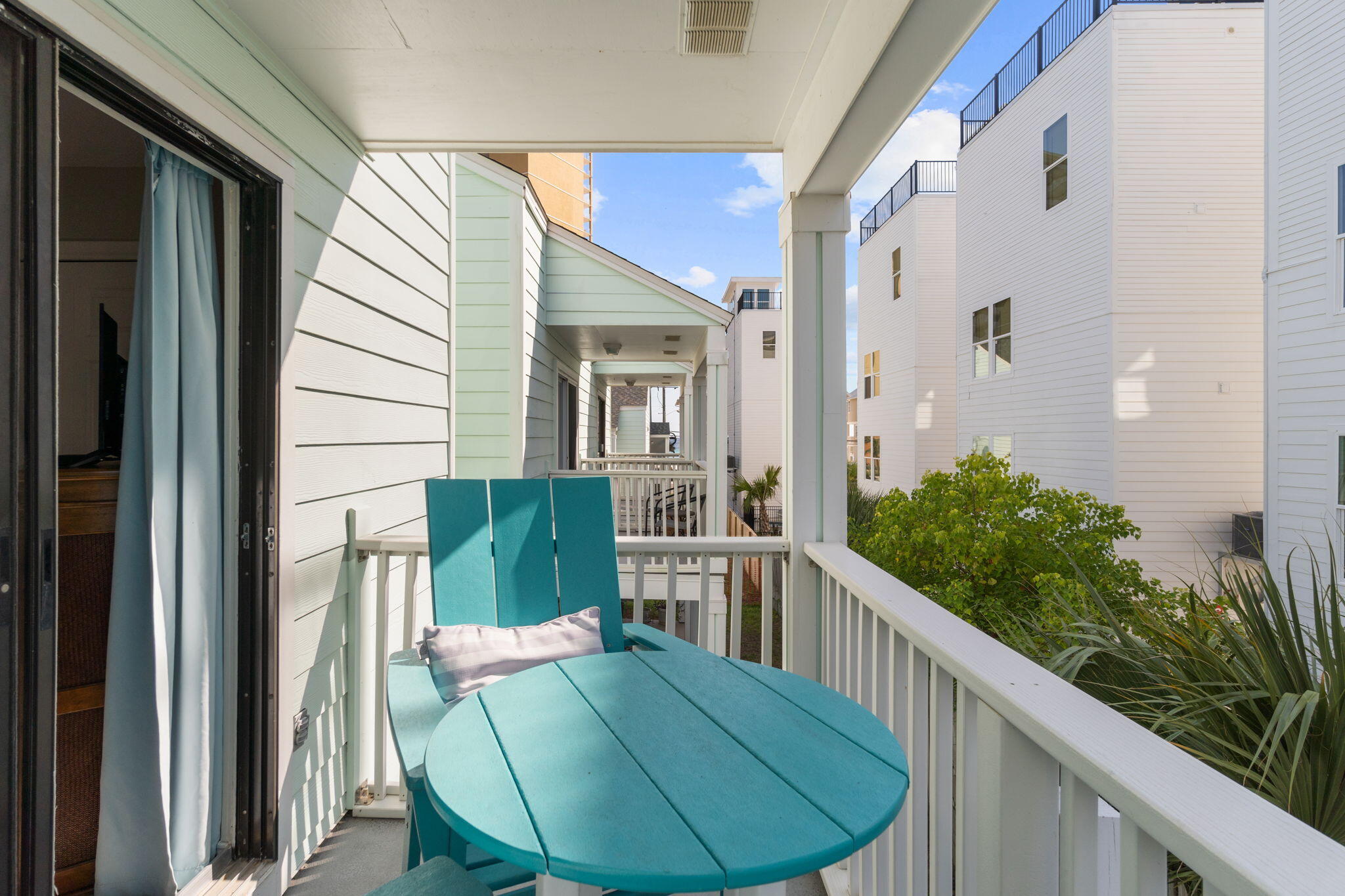 SOUTHWIND 1 CONDO - Residential