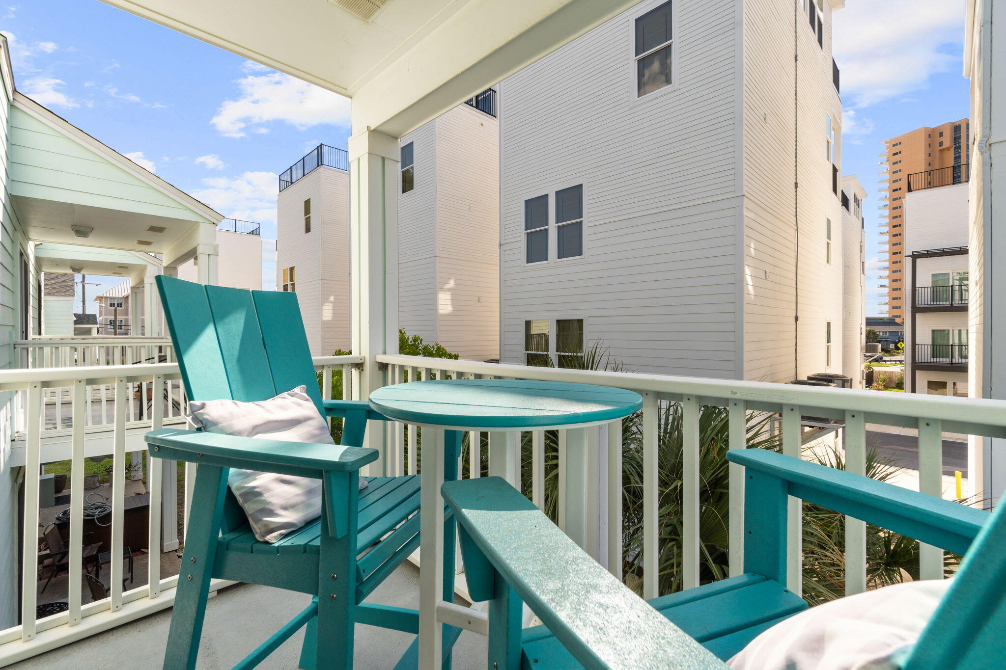 SOUTHWIND 1 CONDO - Residential