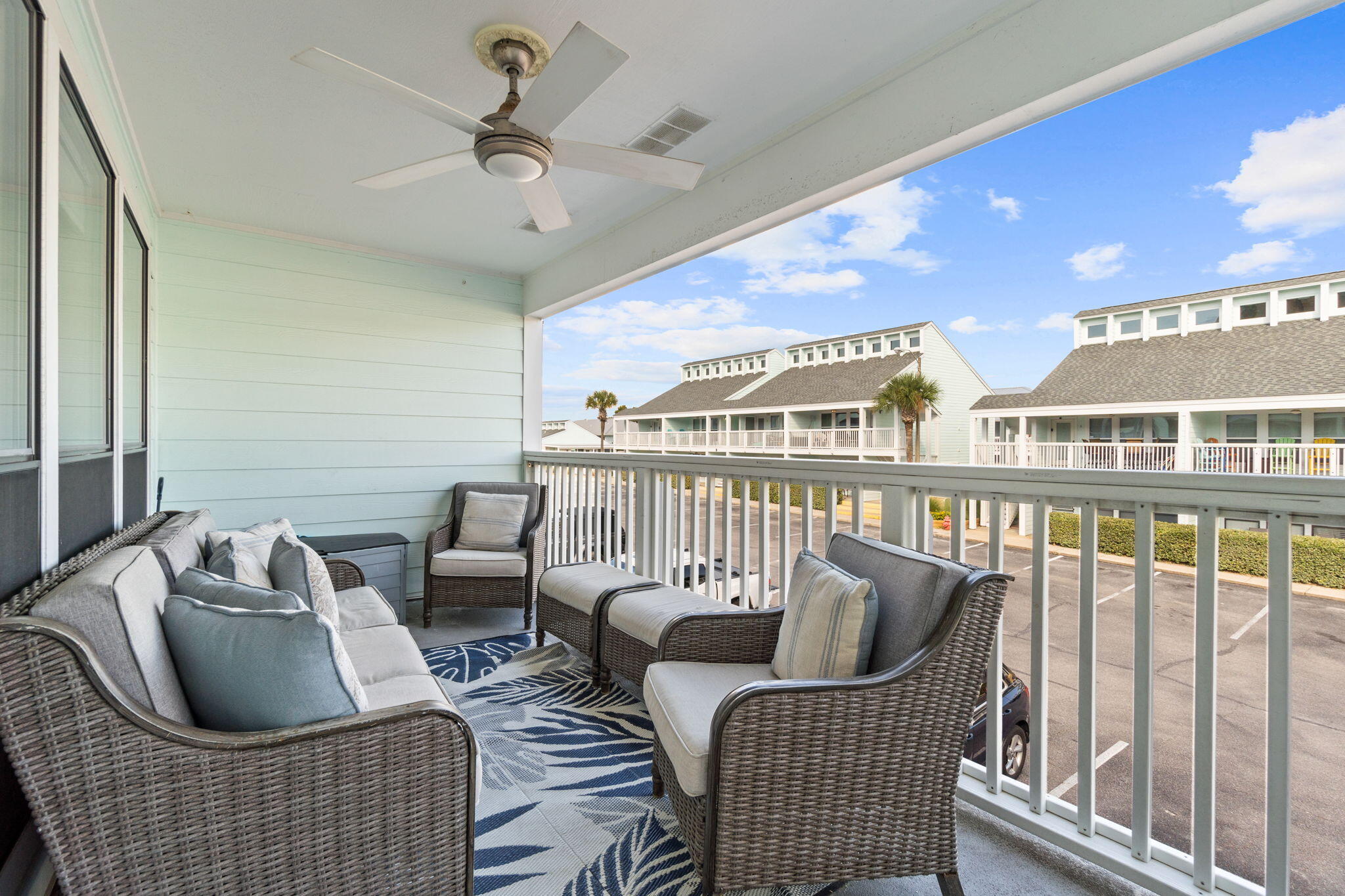 SOUTHWIND 1 CONDO - Residential