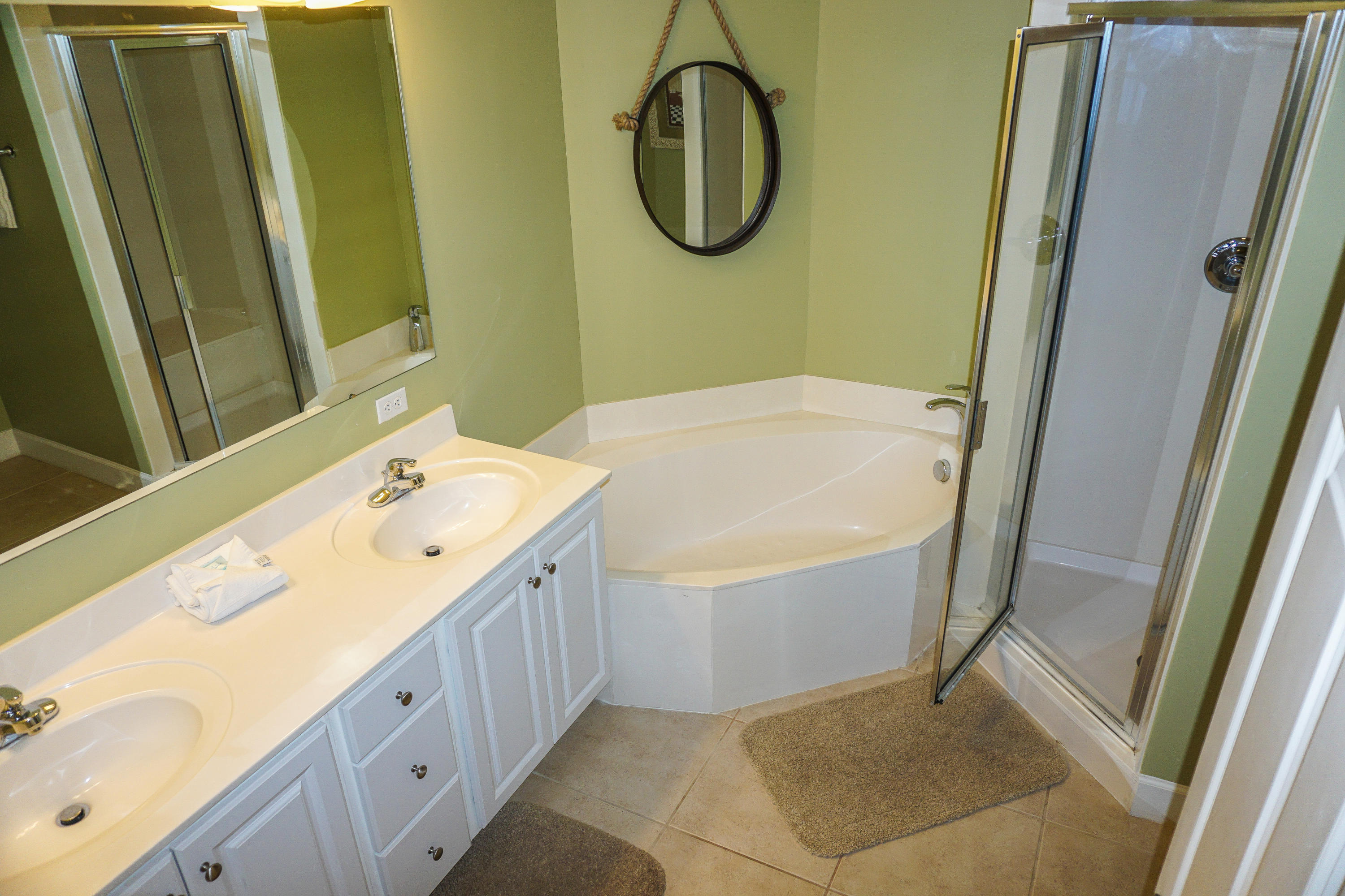 SUNRISE BEACH - Residential