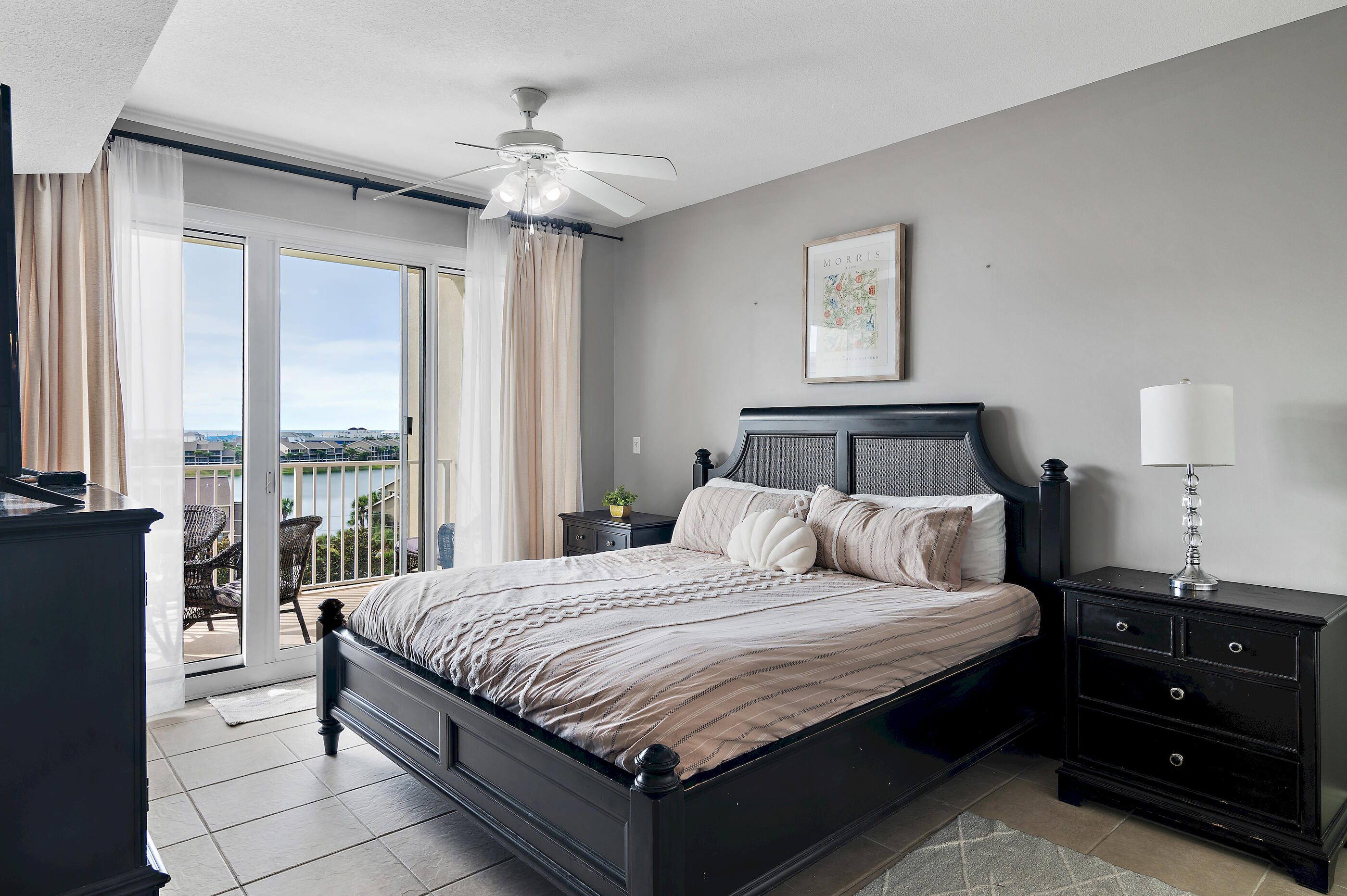 ARIEL DUNES - Residential