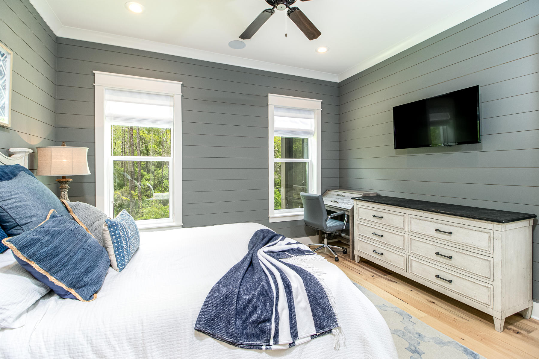 Ridgewalk - Residential