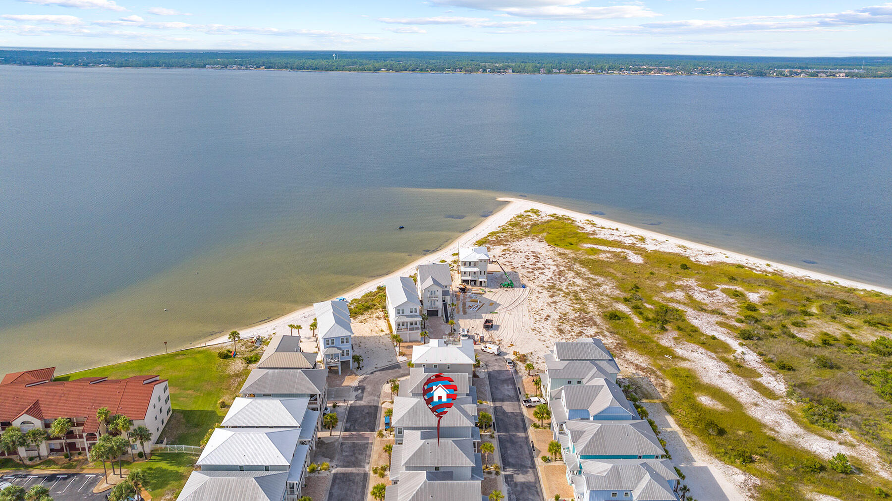 BY THE SEA - Residential