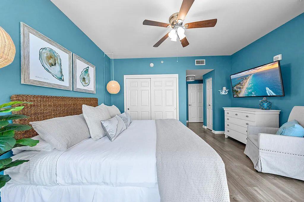 THE PALMS OF DESTIN - Residential