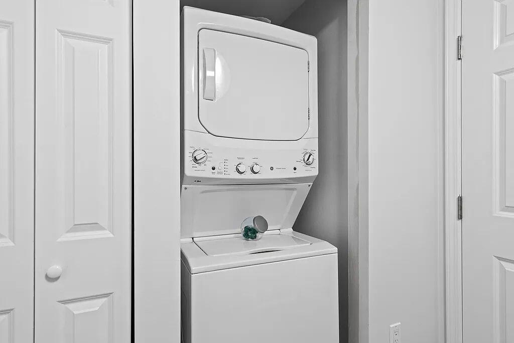 THE PALMS OF DESTIN - Residential