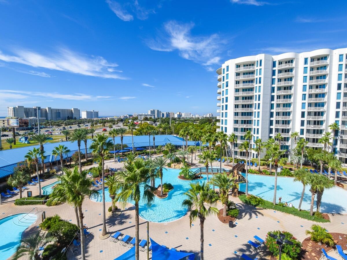 THE PALMS OF DESTIN - Residential